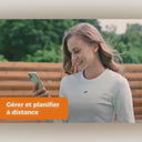 Connected self-cleaning litter box